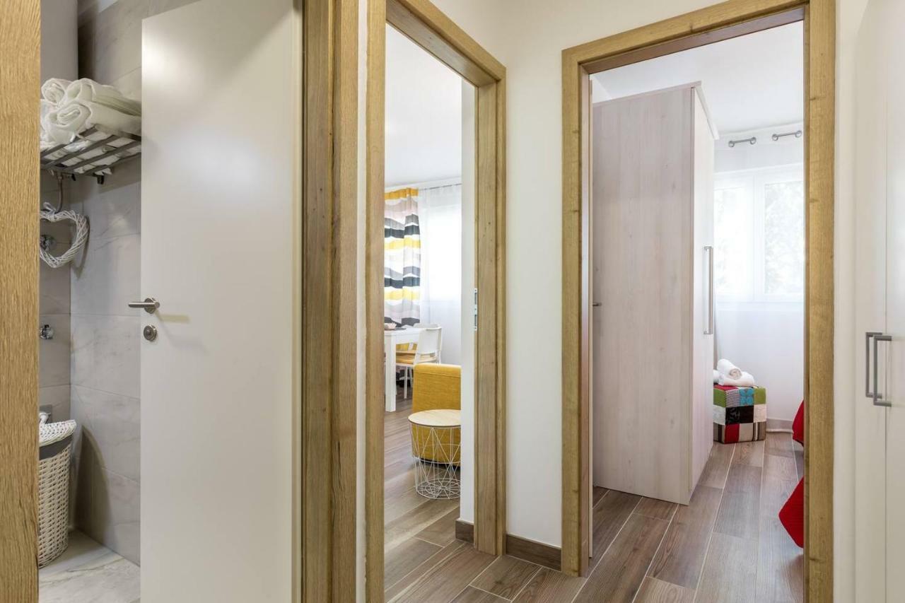 Apartments Cezar สปลิท ภายนอก รูปภาพ