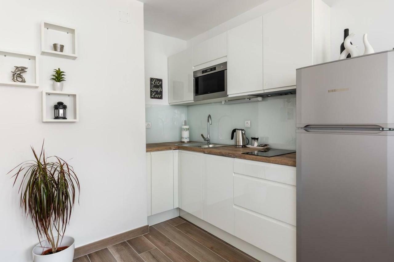 Apartments Cezar สปลิท ภายนอก รูปภาพ